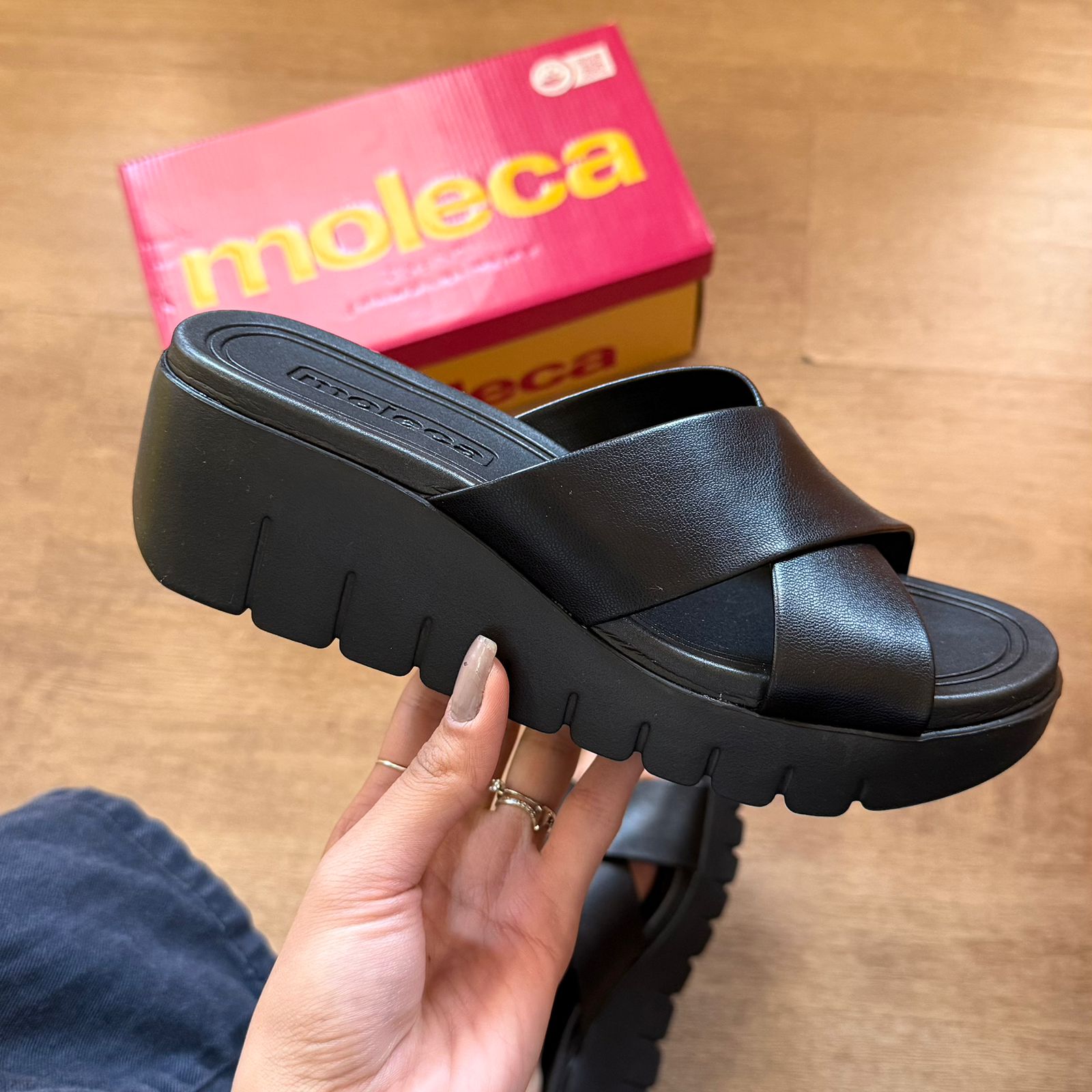 Sandália Moleca Tamanco Tiras Cruzadas 5536.108