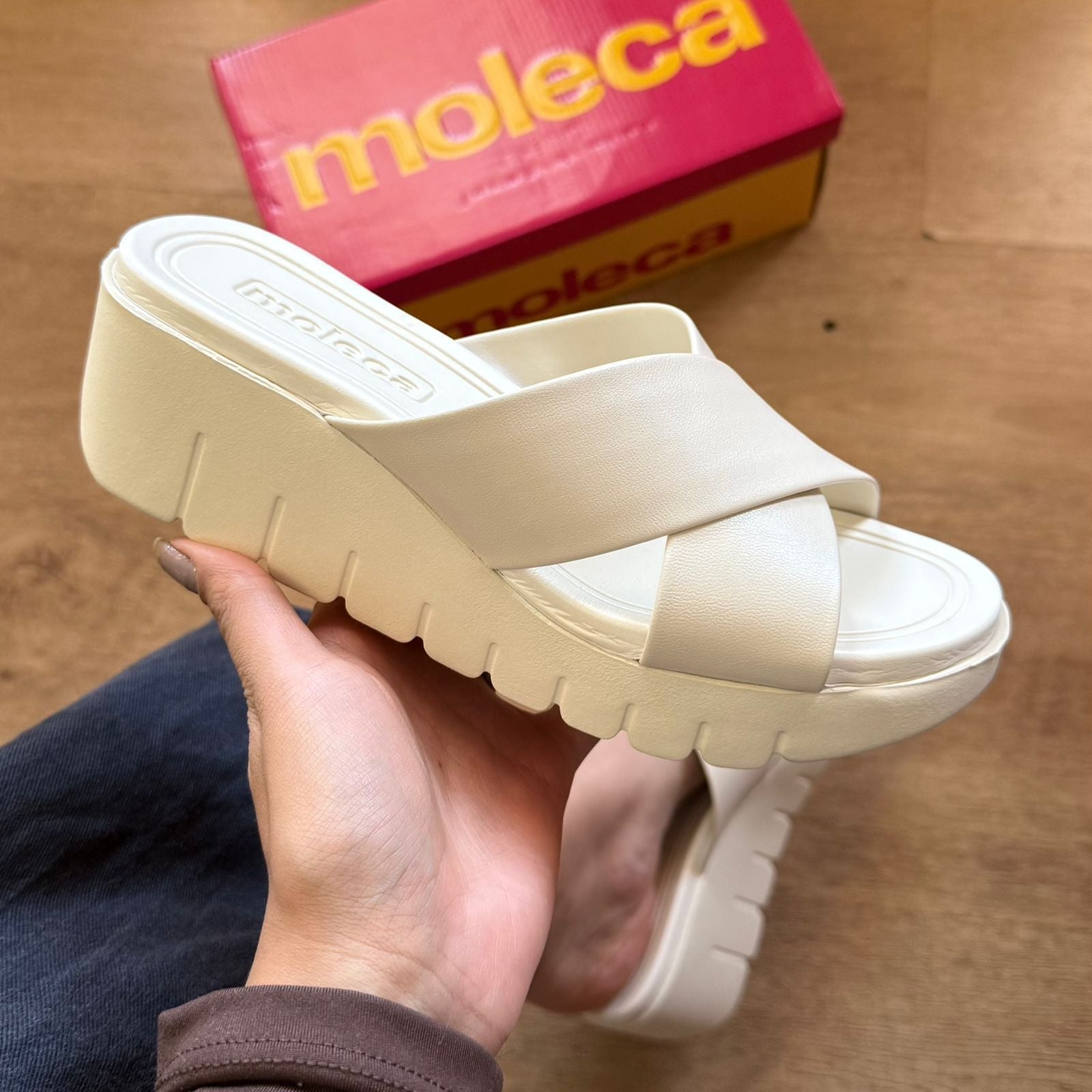 Sandália Moleca Tamanco Tiras Cruzadas 5536.108