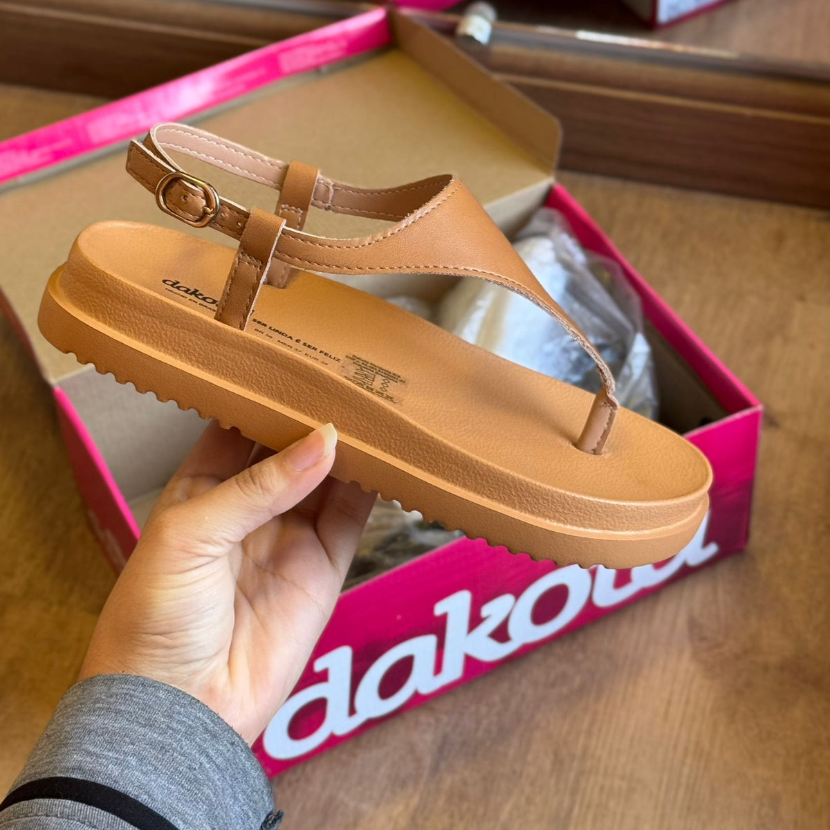 Sandália Dakota Flatform Y9661